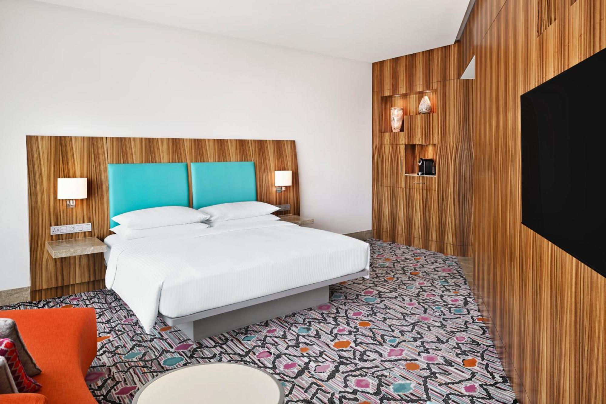 Andaz Capital Gate Abu Dhabi, By Hyatt Hotel Exterior photo A room at the hotel