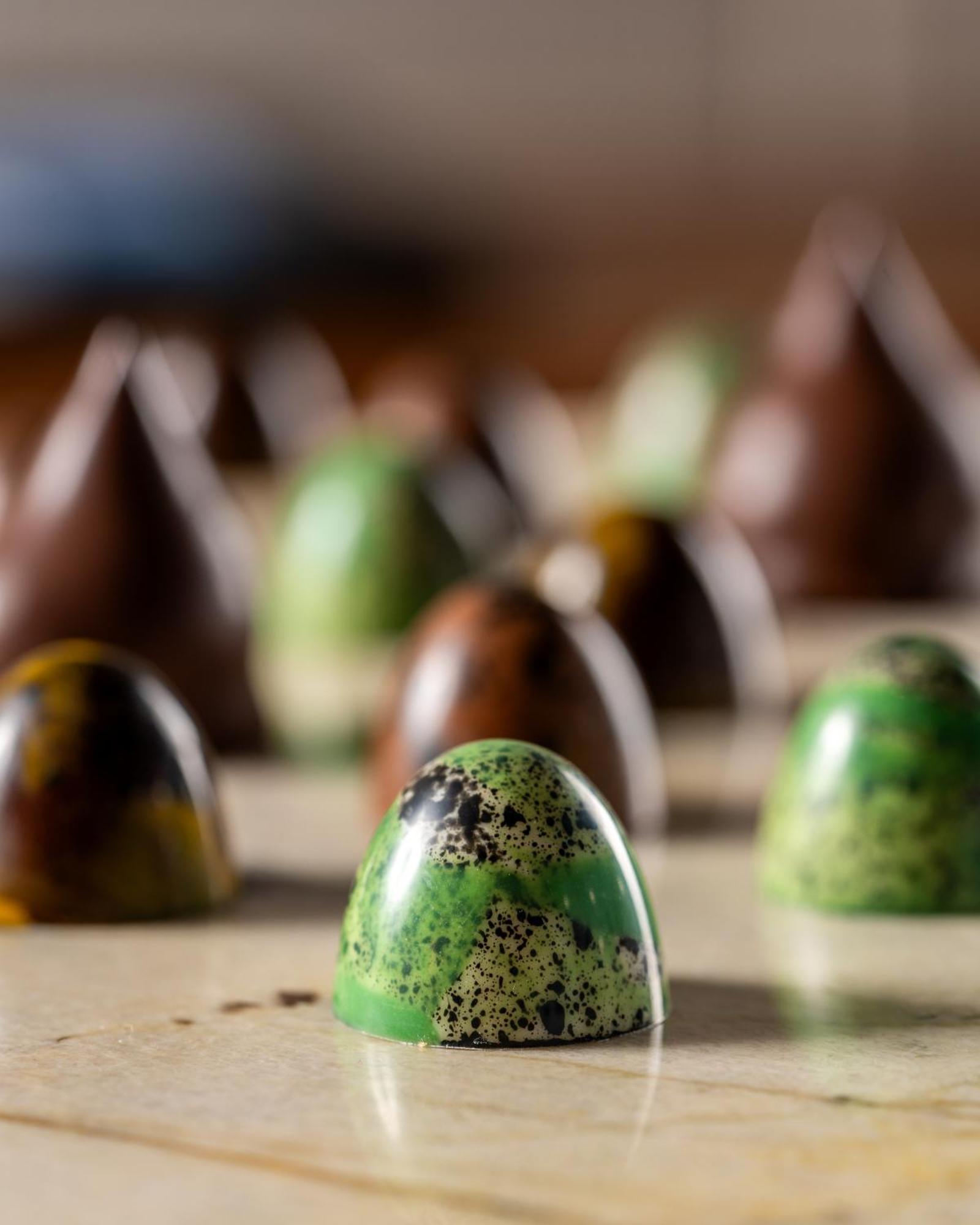Andaz Capital Gate Abu Dhabi, By Hyatt Hotel Exterior photo Chocolate bon bons